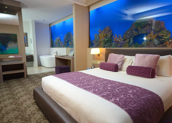 H2o Hotel 4*